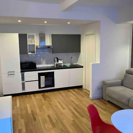Vakantiehuis Bilocale Zona Bocconi-navigli Milaan