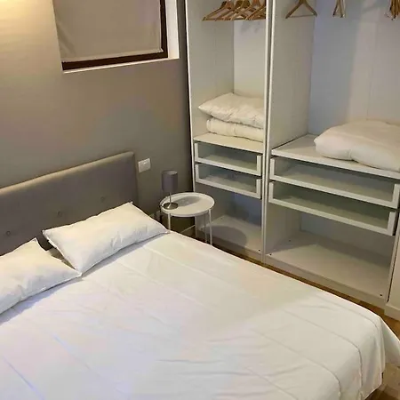 Bilocale Zona Bocconi-navigli Vakantiehuis